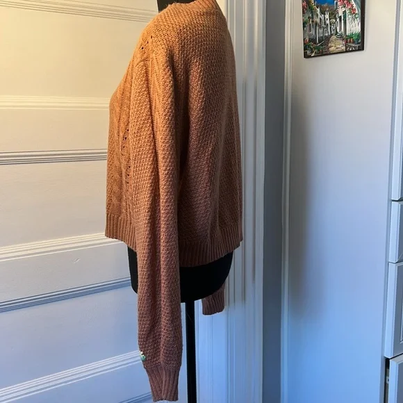 WILD FABLE SWEATER - Picture 4 of 11